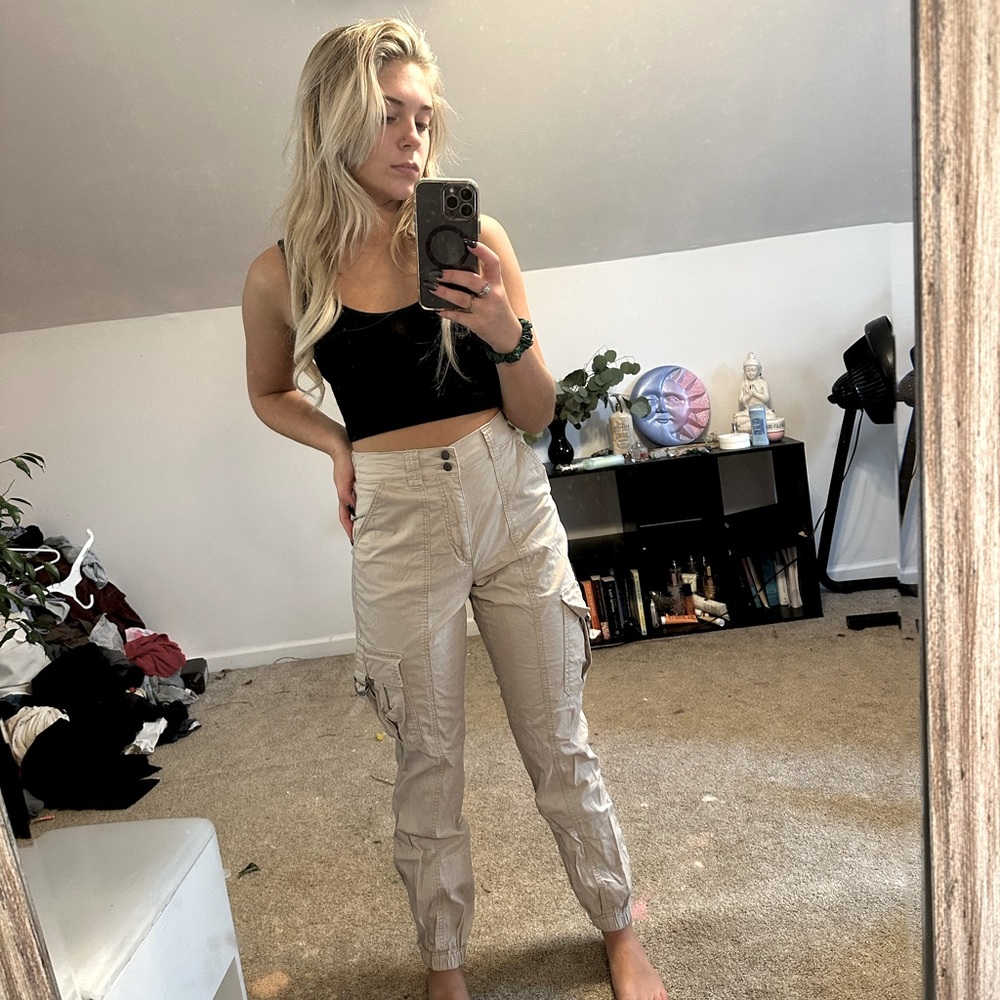 High waisted fitted cargo pants